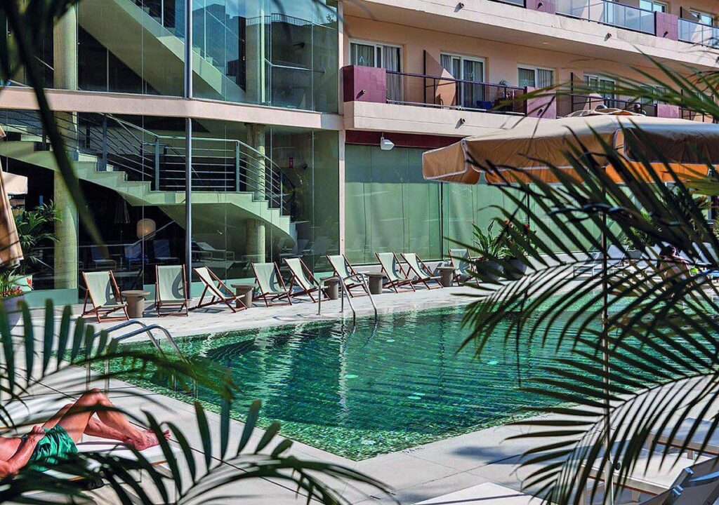 Aqua Promenade