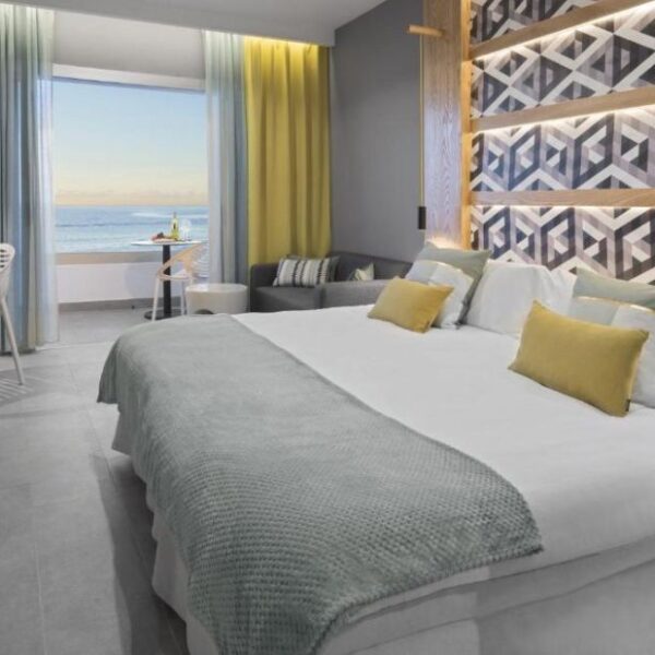 Atlantic Mirage Suites & Spa