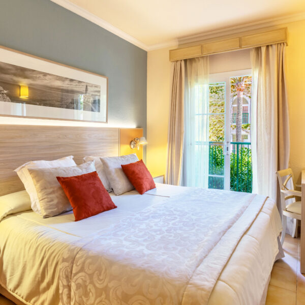 Fly & Go Viva Cala Mesquida Resort & Spa