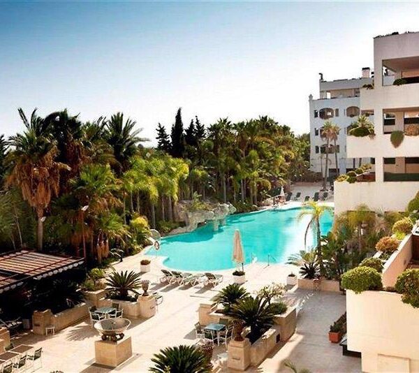 Guadalpin Suites