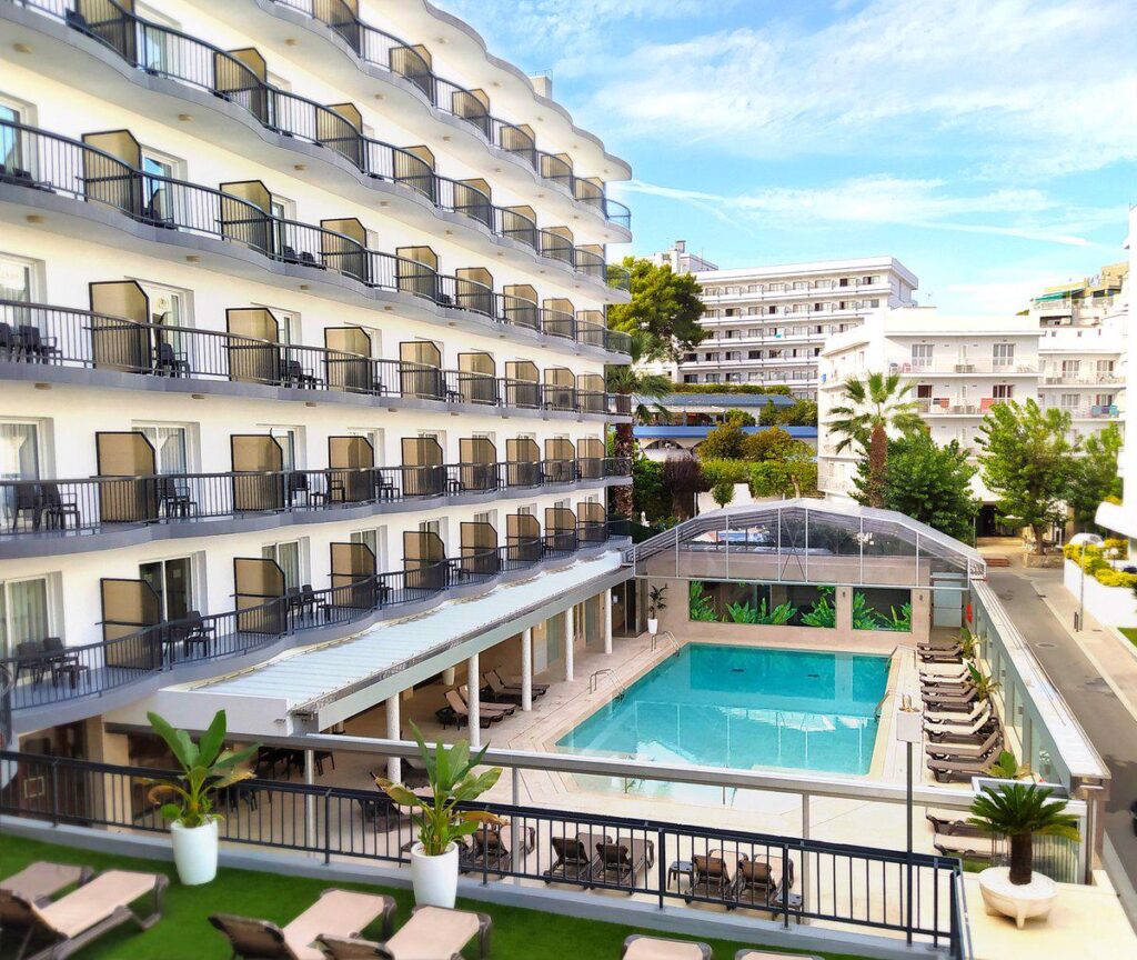 Helios Lloret De Mar