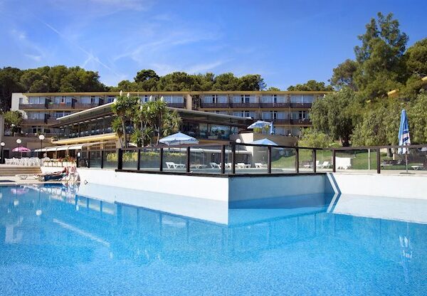 Hotel Comtat Sant Jordi