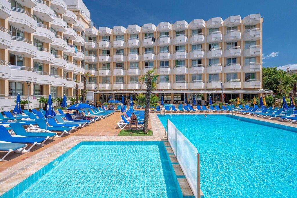 Hotel GHT Oasis Tossa En Spa