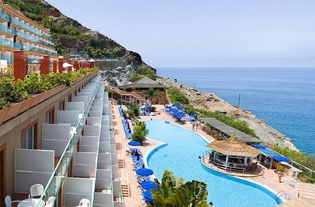 Mogan Princess Beach Club