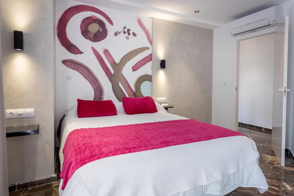 San Jaime Centre Suites