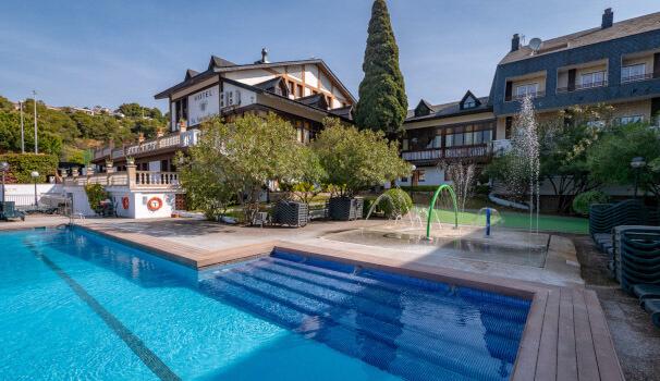 Santa Susanna Resort
