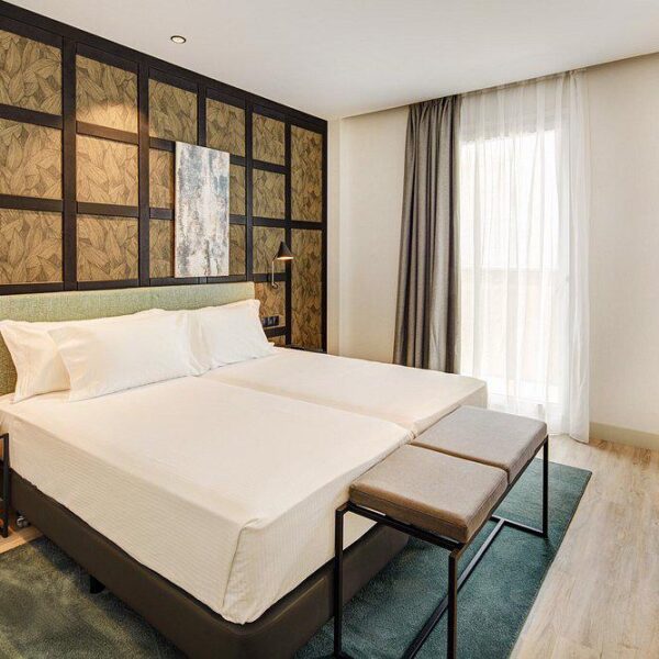Sercotel Ayala Ascend Hotel