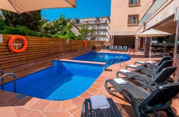 Tossa Beach Center