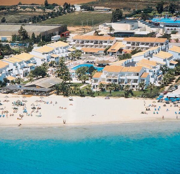 Ushuaia Ibiza Beach