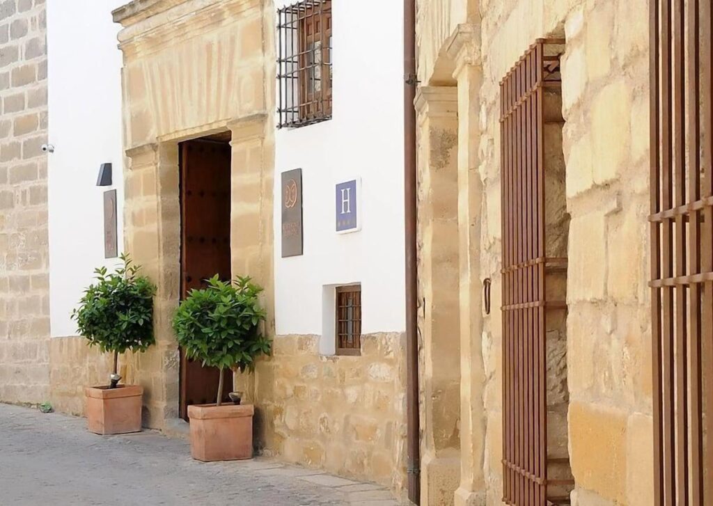 Puerta De La Luna